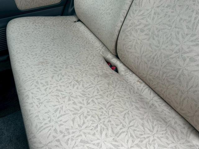 アルトラパン Ｇ　エディション　純正アルミホイール１３インチ　キーレスエントリー　電動格納ミラー　ベンチシート　社外ナビ　ＣＤ・ＤＶＤ再生　ＵＳＢ入力端子　ミュージックサーバ　エアコン　パワステ　運転席・助手席エアバッグ　ＡＢＳ（45枚目）