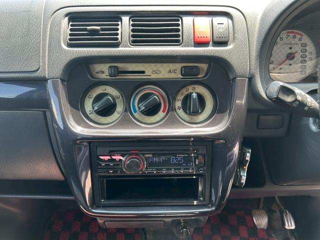 バモス ターボ エアコン パワステ パワーウィンドウ 運転席・助手席エアバッグ ABS ETC 純正アルミホイール13インチ キーレスエントリー フルフラット CD ミュージックプレイヤー接続可 USB入力端子(24枚目)