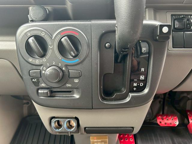 エブリイ PC インパネ5AGS パートタイム4WD 四輪ABS レーダーブレーキサポート ハイルーフ 社外ショック ラテラルロッド 補強バー クスコLSD レーダー探知機 スロットルコントローラー 社外タコメーター(29枚目)