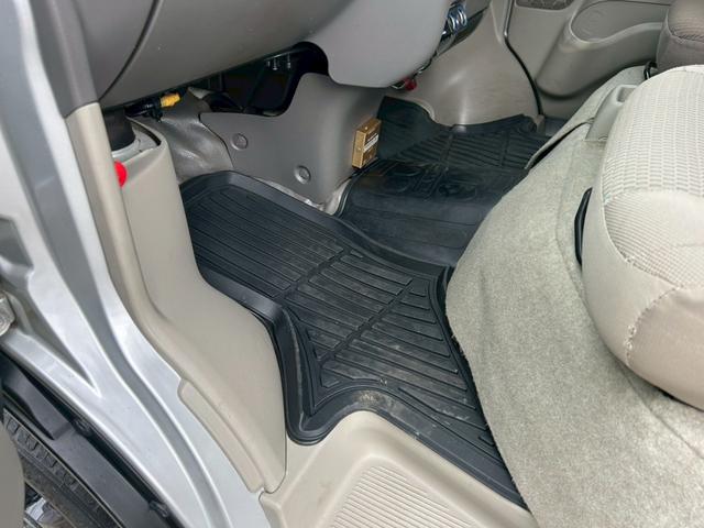 エブリイ PC インパネ5AGS パートタイム4WD 四輪ABS レーダーブレーキサポート ハイルーフ 社外ショック ラテラルロッド 補強バー クスコLSD レーダー探知機 スロットルコントローラー 社外タコメーター(44枚目)