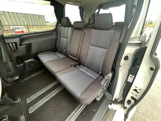 ヴォクシー ZS 煌(14枚目)