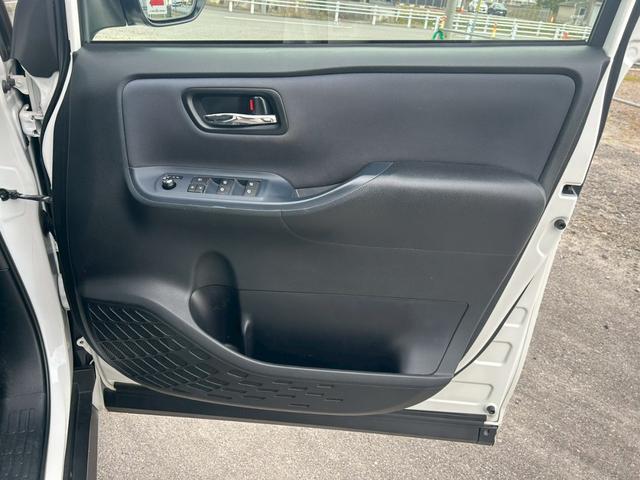 ヴォクシー ZS 煌(37枚目)