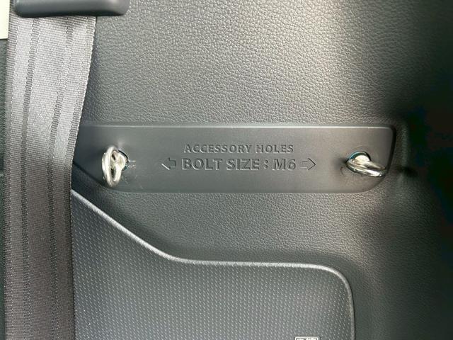 ハスラー Ｇ　エアコン　パワステ　パワーウィンドウ　運転席・助手席エアバッグ　ＡＢＳ　ＥＴＣ　盗難防止システム　キーレスエントリー　アイドリングストップ　電動格納ミラー　シートヒーター　ＣＤ　５速ミッション（53枚目）