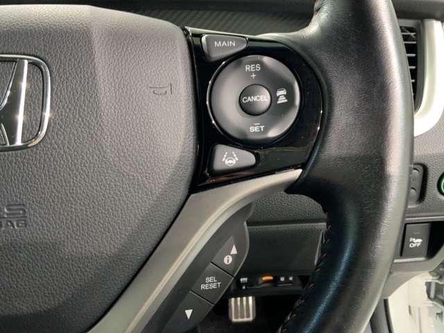 ハイブリッドRS・ホンダセンシング 1年保証 1オ-ナ-禁煙車 ナビVXM-197VFEi Bluetooth CD録音 Rカメラ DVD HDMI ドラレコ ETC LEDライト クルコン アルミ サイドエアバッグ(10枚目)