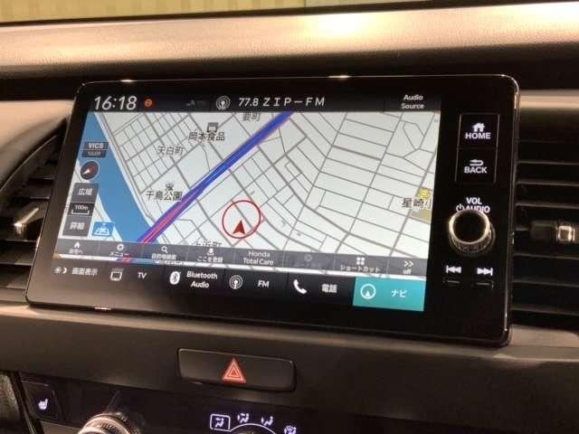 e:HEVホーム 20周年特別仕様車 カーサ ホンダセンシング 当社禁煙試乗車 ナビ Bluetooth USB接続 フルセグ Rカメラ ETC LEDオートライト シートヒーター 純正アルミ サイドエアバッグ スマートキー(7枚目)