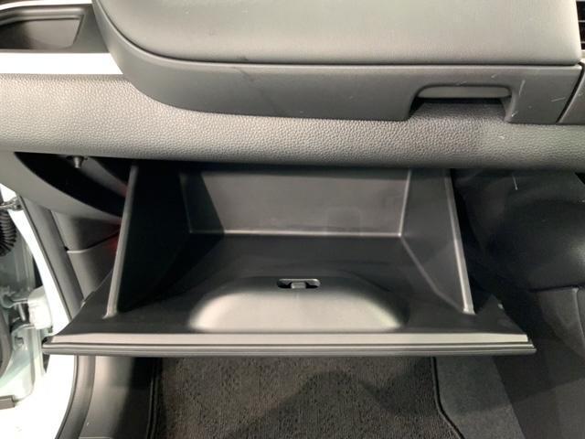e:HEVホーム ホンダセンシング 当社禁煙試乗車 新車保証継承 純正ナビ マルチビュ- Bluetooth フルセグ Rカメラ ETC クルコン LEDライト サイドエアバッグ スマートキー レーンキープ 横滑り防止(27枚目)