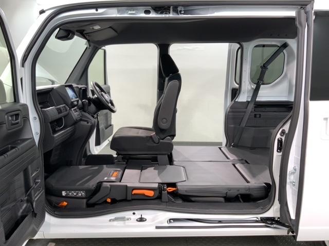 Ｎ－ＶＡＮ Ｌ　当社禁煙試乗車　新車保証継承　８ｉｎナビ　ＢＴａｕｄｉｏフルセグ　Ｒカメラ　ＥＴＣ　クルコン　オートライト　キーレス　フロアマット（18枚目）