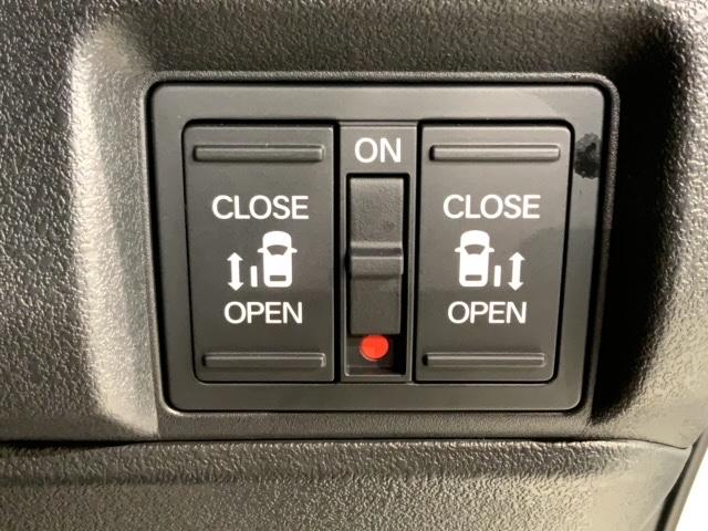 Ｎ－ＢＯＸカスタム スロープ　電動ウィンチ　当社禁煙試乗車　新車保証継承　８ｉｎナビ　ＢＴａｕｄｉｏ　ＵＳＢ接続　フルセグ　Ｒカメラ　ＥＴＣ　クルコン　両側電動ドア　シートヒーター　ＬＥＤオートライト（16枚目）