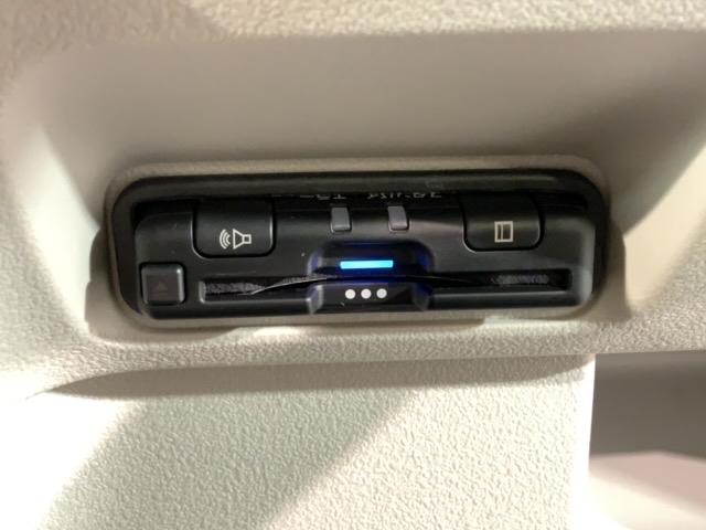 Ｎ－ＢＯＸ ベースグレード　当社禁煙試乗車　新車保証継承　８ｉｎナビ　ＢＴａｕｄｉｏ　ＵＳＢ接続　フルセグ　Ｒカメラ　ＥＴＣ　クルコン　シートヒーター　片側電動ドア　ＬＥＤオートライト（13枚目）