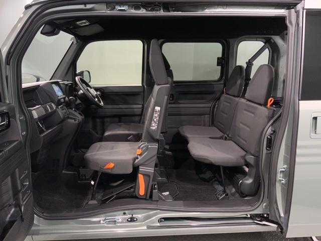 N-VAN ファン・ターボ 禁煙試乗車 新車保証継承 ナビ Rカメラ ETC BTaudio フルセグ LEDライト ターボ クルコン フォグライト(18枚目)