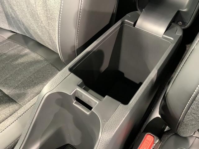 フィット ホーム　禁煙試乗車　新車保証継承　ナビ　Ｒカメラ　ＥＴＣ　楽曲録音　ＢＴａｕｄｉｏ　フルセグ　ＤＶＤ　サイドエアバッグ　ＬＥＤライト　クルコン　スマ－トキ－（28枚目）