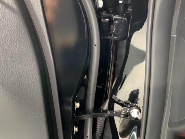 フィット ホーム　禁煙試乗車　新車保証継承　ナビ　Ｒカメラ　ＥＴＣ　楽曲録音　ＢＴａｕｄｉｏ　フルセグ　ＤＶＤ　サイドエアバッグ　ＬＥＤライト　クルコン　スマ－トキ－（42枚目）
