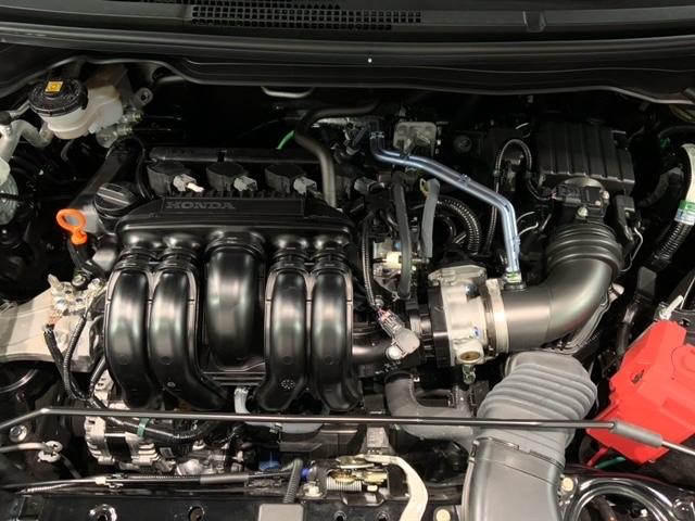 フィット ホーム　禁煙試乗車　新車保証継承　ナビ　Ｒカメラ　ＥＴＣ　楽曲録音　ＢＴａｕｄｉｏ　フルセグ　ＤＶＤ　サイドエアバッグ　ＬＥＤライト　クルコン　スマ－トキ－（44枚目）