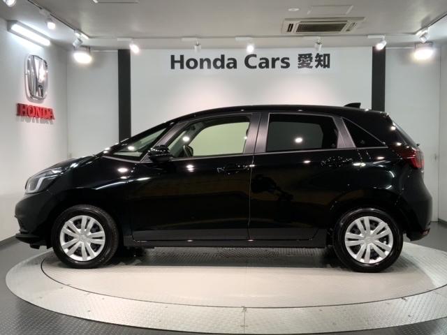 フィット ホーム　禁煙試乗車　新車保証継承　ナビ　Ｒカメラ　ＥＴＣ　楽曲録音　ＢＴａｕｄｉｏ　フルセグ　ＤＶＤ　サイドエアバッグ　ＬＥＤライト　クルコン　スマ－トキ－（47枚目）