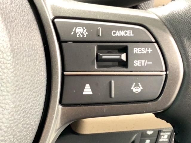 フリード エアー EX 禁煙試乗車 新車保証継承  4WD ナビ Rカメラ ETC 両側電動スライドドア フルセグ LEDライト シ-トヒ-タ- クルコン サイドエアバッグ 純正アルミ(11枚目)