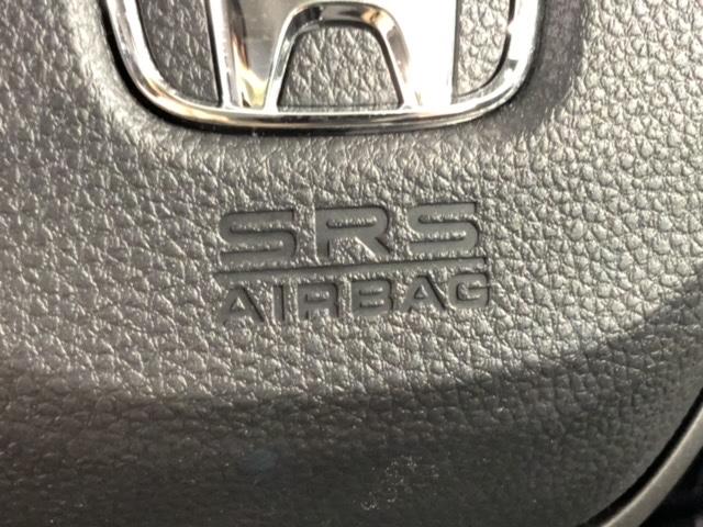 フリード エアー EX 禁煙試乗車 新車保証継承  4WD ナビ Rカメラ ETC 両側電動スライドドア フルセグ LEDライト シ-トヒ-タ- クルコン サイドエアバッグ 純正アルミ(22枚目)