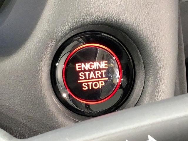 フィット ホーム　当社禁煙試乗車　新車保証継承　９ｉｎナビ　ＡｐｐｌｅＣａｒＰｌａｙ　ＢＴａｕｄｉｏ　フルセグ　Ｒカメラ　ＥＴＣ　クルコン　ＬＥＤオートライト　サイドエアバッグ　保証書（14枚目）