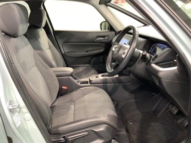 フィット ホーム　当社禁煙試乗車　新車保証継承　９ｉｎナビ　ＡｐｐｌｅＣａｒＰｌａｙ　ＢＴａｕｄｉｏ　フルセグ　Ｒカメラ　ＥＴＣ　クルコン　ＬＥＤオートライト　サイドエアバッグ　保証書（17枚目）