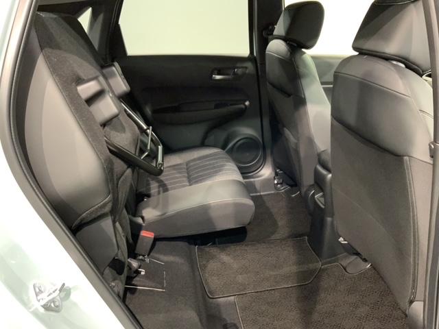 フィット ホーム　当社禁煙試乗車　新車保証継承　９ｉｎナビ　ＡｐｐｌｅＣａｒＰｌａｙ　ＢＴａｕｄｉｏ　フルセグ　Ｒカメラ　ＥＴＣ　クルコン　ＬＥＤオートライト　サイドエアバッグ　保証書（33枚目）