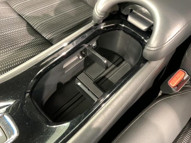 ヴェゼル ハイブリッドZ あんしんPKG 1年保証 ワンオーナー ナビVXM-152VFi TV Rカメラ CD録音 BTオ-ディオ DVD ETC LEDライト VSA シートヒーター クルコン アルミ フォグ スマートキー(29枚目)