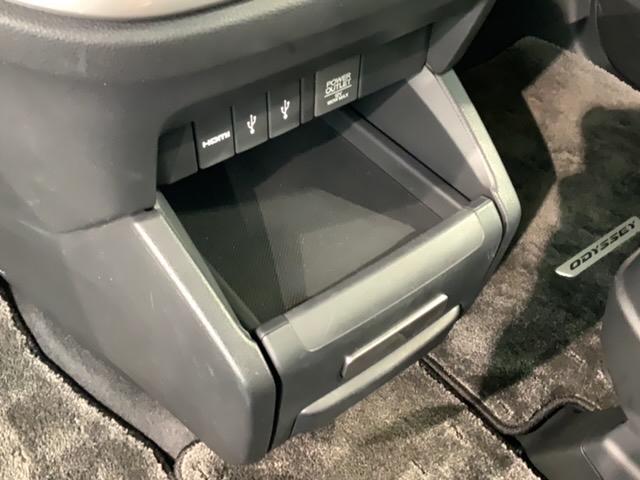 オデッセイ アブソルート・Xホンダセンシングアドバンスドパッケジ 1年保証 ワンオーナー 純正ナビ TV Rカメラ マルチビュ- BTオ-ディオ DVD ドラレコ ETC LEDライト 両側電動ドア VSA クルコン アルミ スマ-トキ- スペアキ- 盗難防止装置(27枚目)