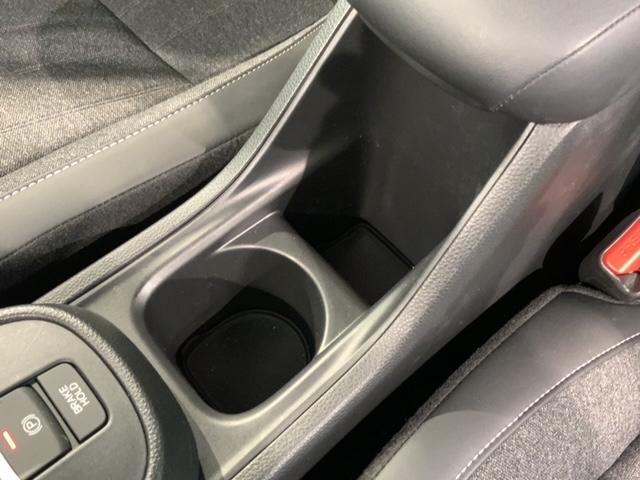 フィット e:HEVホーム H SENSING 新車保証 試乗車 ワンオーナー ナビVXU-245FTi TV Rカメラ CD録音 BTオ-ディオDVD ETC LEDライト VSA クルコン スマ-トキ- 盗難防止装置 AAC(29枚目)