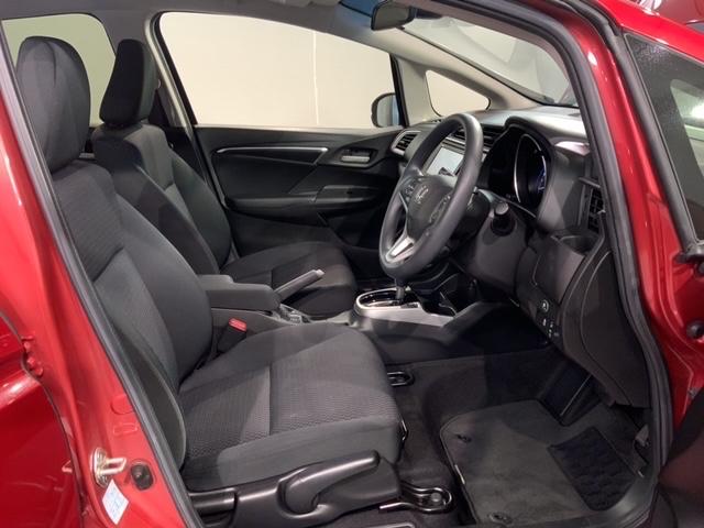 フィット 13G・Fコンフォートエディション H SENSING 最長5年保証 ナビVXM-195VFi TV Rカメラ CD録音 BTオ-ディオ DVD ETC VSA シ-トヒ-タ- クルコン スマ-トキ- 盗難防止装置 整備記録簿 AAC(16枚目)