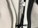 ベースグレード　当社禁煙試乗車　新車保証継承　８ｉｎナビ　ＢＴａｕｄｉｏ　ＵＳＢ接続　フルセグ　Ｒカメラ　ＥＴＣ　クルコン　シートヒーター　片側電動ドア　ＬＥＤオートライト（42枚目）