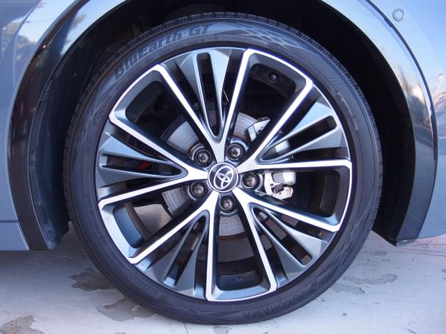 プリウス Ｚ　ワンオーナー　パノラマルーフ　レザーシート　純正デジタルインナーミラー　純正ディスプレイオーディオ　純正ドラレコ　シートヒーター＆ベンチレーター　全周囲カメラ　オートミラー　純正１９ＡＷ　２．０ＥＴＣ（10枚目）