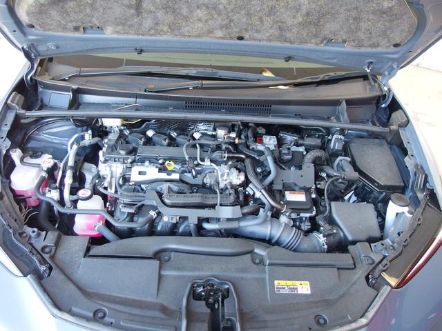 プリウス Ｚ　ワンオーナー　パノラマルーフ　レザーシート　純正デジタルインナーミラー　純正ディスプレイオーディオ　純正ドラレコ　シートヒーター＆ベンチレーター　全周囲カメラ　オートミラー　純正１９ＡＷ　２．０ＥＴＣ（11枚目）