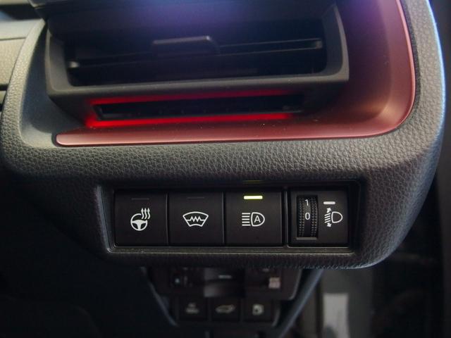 プリウス Ｚ　ワンオーナー　パノラマルーフ　レザーシート　純正デジタルインナーミラー　純正ディスプレイオーディオ　純正ドラレコ　シートヒーター＆ベンチレーター　全周囲カメラ　オートミラー　純正１９ＡＷ　２．０ＥＴＣ（26枚目）