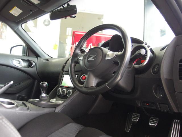 フェアレディＺ ベースグレード　新品ＶｅｉｌＳｉｄｅ３７０Ｖｅｒ１ボディキット　新品ＷＯＲＫ２０ＡＷ　新品ＶｅｉｌＳｉｄｅマフラー・中間ストレート　新品ジース触媒　新品後期型アウターハンドル　アミューズリアウィング　レッド曙キャリパ（14枚目）