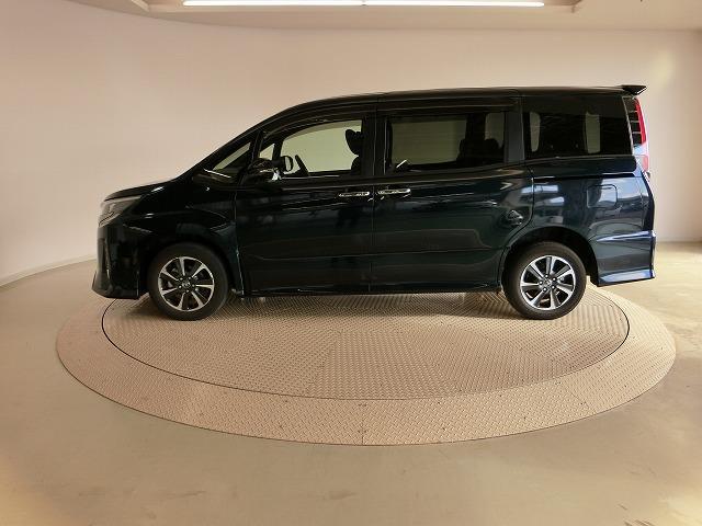 Si ダブルバイビー 4WD ナビ&TV 両側電動スライド メモリーナビ フルセグ バックカメラ DVD再生 衝突被害軽減システム ETC 3列シート スマートキー LEDヘッドランプ 乗車定員 8人 記録簿(3枚目)