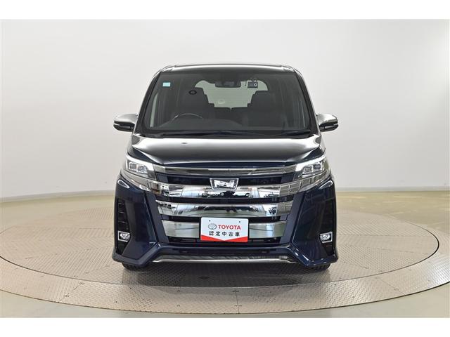 ノア Ｓｉ　１オーナー　プリクラッシュ　地デジ　ＤＶＤ視聴可　ダブルエアコン　ＬＥＤヘットライト　ＥＴＣ付き　ドライブレコーダー　クルコン　横滑り防止機能　ナビＴＶ　三列シート　ＡＷ　ＡＡＣ　パワーウインドウ（2枚目）