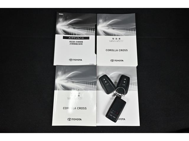 カローラクロス ハイブリッド　Ｚ　革　Ａクルコン　ＰＣＳ　Ｐシート　４ＷＤ車　横滑り防止装置　キーフリー　ＡＢＳ　ＬＥＤライト　ＥＴＣ車載器　地デジＴＶ　ナビ＆ＴＶ　盗難防止装置　記録簿　アルミホイール　スマートキー　Ｂカメラ（16枚目）