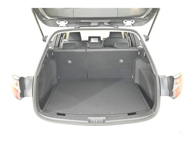 カローラツーリング Ｇ－Ｘ　プラス　地デジ　衝突軽減ブレーキ　オートクルーズコントロール　ＬＥＤヘッドランプ　スマートキー　キーレス　ドラレコ　バックカメラ　記録簿　ＥＴＣ　メモリーナビ　オートエアコン　イモビ　横滑り防止（13枚目）