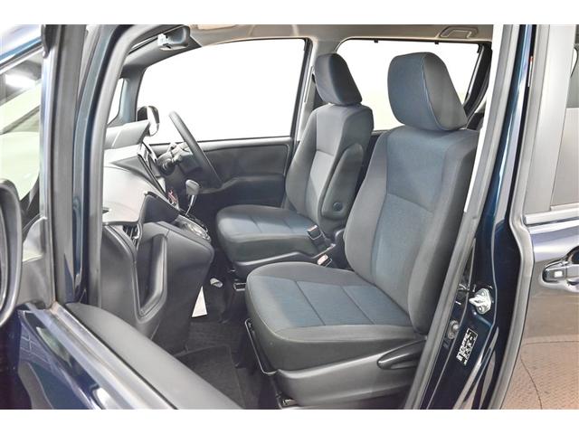 ヴォクシー Ｘ　アイドリングストップ機能　エアバック　ダブルエアコン　盗難防止　Ｒカメラ　ナビ＆ＴＶ　ドラレコ付　ＷＳＲＳ　キ－レス　ワンセグＴＶ　エアコン　パワステ　メモリナビ　横滑防止　ＬＥＤライト　ＰＷ　ＡＷ（12枚目）