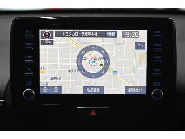 ヤリスクロス ハイブリッドＺ　インテリジェントキー　アルミホイル　ＬＥＤライト　リアカメラ　ナビ　クルーズコントロール　整備記録簿　横滑り防止システム　メモリーナビゲーション　電動シ－ト　パワステ　オートエアコン　キーフリー（9枚目）