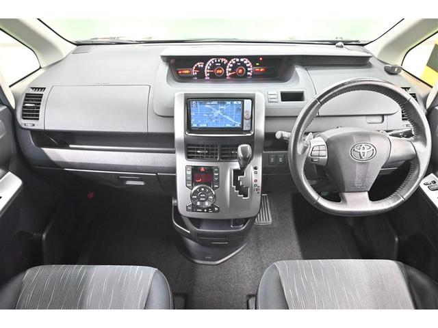 ヴォクシー ＺＳ　煌ＩＩ　横滑り防止　両電動スライドドア　Ｗエアバック　ＥＴＣ車載器　エアバック　インテリジェントキー　キーフリー　Ｗエアコン　ナビテレビ　アルミホイル　三列シート　ＤＶＤ再生可能　セキュリティアラーム　ＡＢＳ（6枚目）