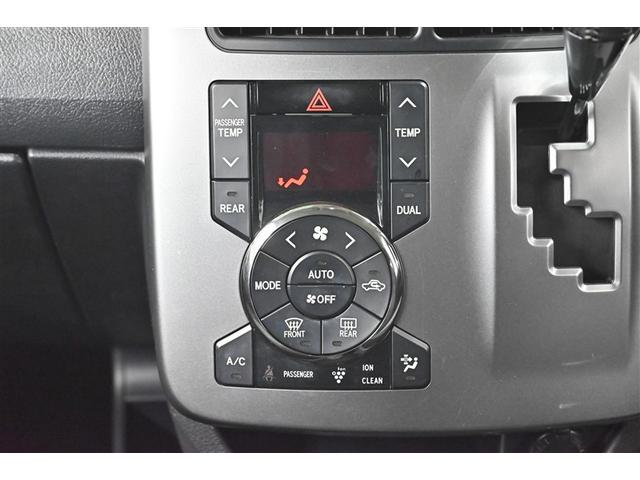 ヴォクシー ＺＳ　煌ＩＩ　横滑り防止　両電動スライドドア　Ｗエアバック　ＥＴＣ車載器　エアバック　インテリジェントキー　キーフリー　Ｗエアコン　ナビテレビ　アルミホイル　三列シート　ＤＶＤ再生可能　セキュリティアラーム　ＡＢＳ（7枚目）