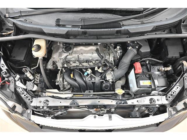 ヴォクシー ＺＳ　煌ＩＩ　横滑り防止　両電動スライドドア　Ｗエアバック　ＥＴＣ車載器　エアバック　インテリジェントキー　キーフリー　Ｗエアコン　ナビテレビ　アルミホイル　三列シート　ＤＶＤ再生可能　セキュリティアラーム　ＡＢＳ（15枚目）