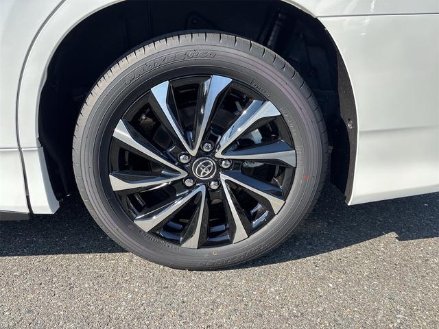 ノア ハイブリッドS-Z バックカメラ スマートキー 快適利便パッケージ 安心降車アシスト シートヒーター スペアタイヤ ユニバーサルステップ(助手席側) TV(フルセグ)+CD・DVDデッキ ETC2.0ユニット(20枚目)