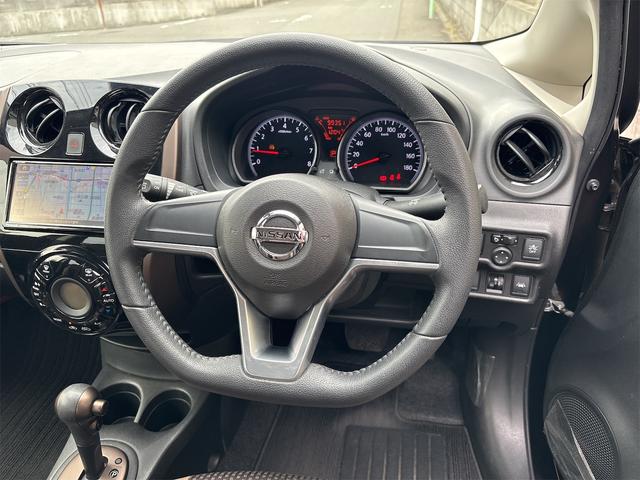 ノート メダリスト　Ｘ　ＳＤナビ　ＣＤＤＶＤフルセグ　スマートキー（16枚目）