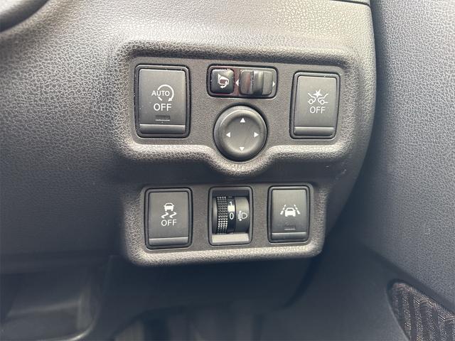 ノート メダリスト　Ｘ　ＳＤナビ　ＣＤＤＶＤフルセグ　スマートキー（26枚目）