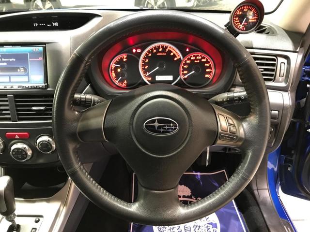 2.0GT カスタマイズエディション STIフロントリップスポイラー 純正ブーストメーター 禁煙車 純正ナビ ETC 純正16インチAW HIDヘッドライト キーレスエントリー クルーズコントロール プライバシーガラス エアバッグ(5枚目)