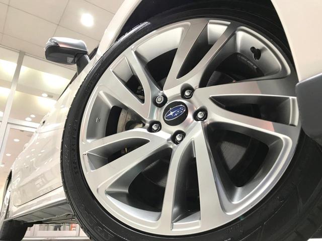 2.0GT-Sアイサイト STIスタイルPKG アドバンスドセイフティPKG 禁煙車 4WD 純正SDナビ ETC サイド・バックカメラ ドラレコ LEDヘッド 純正18インチAW スマートキー パワーシート 革巻きハンドル(16枚目)