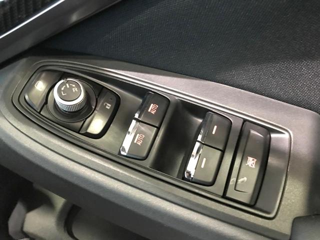 2.0i-Sアイサイト STIエアロ 禁煙車 純正SDナビ バックカメラ ETC ドラレコ LEDヘッド サイドカメラ パワーシート パドルシフト リヤビークルディティクション 純正18インチAW 革巻きハンドル(42枚目)