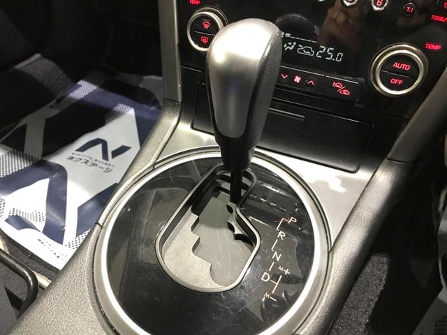 2.0GTスペックB 後期D型 マッキントッシュ ストラーダ製ナビ ETC 禁煙車 キーレス パワーシート MOMO製革巻きステアリング パドルシフト HIDヘッド 純正18インチAW 横滑り防止機能(28枚目)