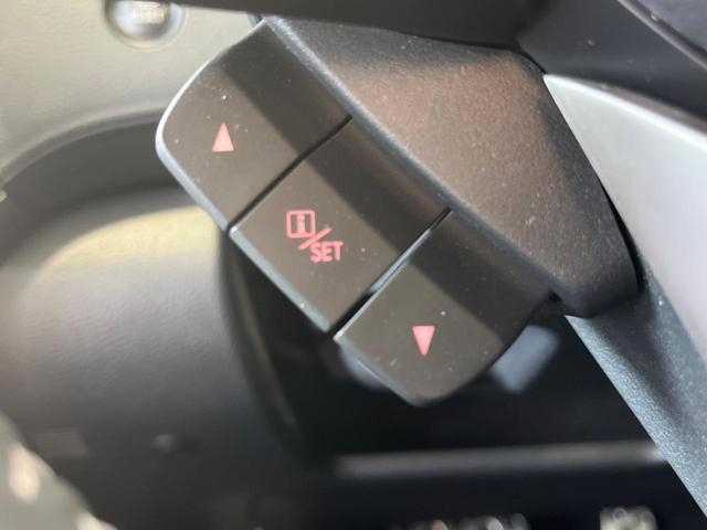 レガシィアウトバック リミテッド　後期Ｆ型　セイフティプラス　ルーフレール　黒革シート　禁煙車　純正８型ＳＤナビ　バックカメラ　ドラレコ　ＥＴＣ　スマートキー　革巻ステアリング　パワーシート　シートヒーター　純正１８インチアルミ（25枚目）