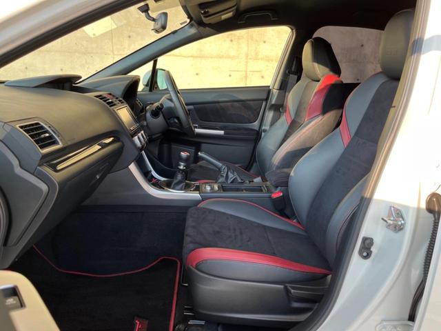 ＷＲＸ ＳＴＩ ＳＴＩ　タイプＳ　禁煙車　大型リアスポイラー　ＳＴＩパフォーマンスＰＫＧ＆マフラー　スマートキー＆プッシュスタート　６ＭＴ　ＳＤナビ　ＥＴＣ　純正１８インチアルミ　ＬＥＤヘッド　ＬＥＤライナー　オートエアコン（30枚目）